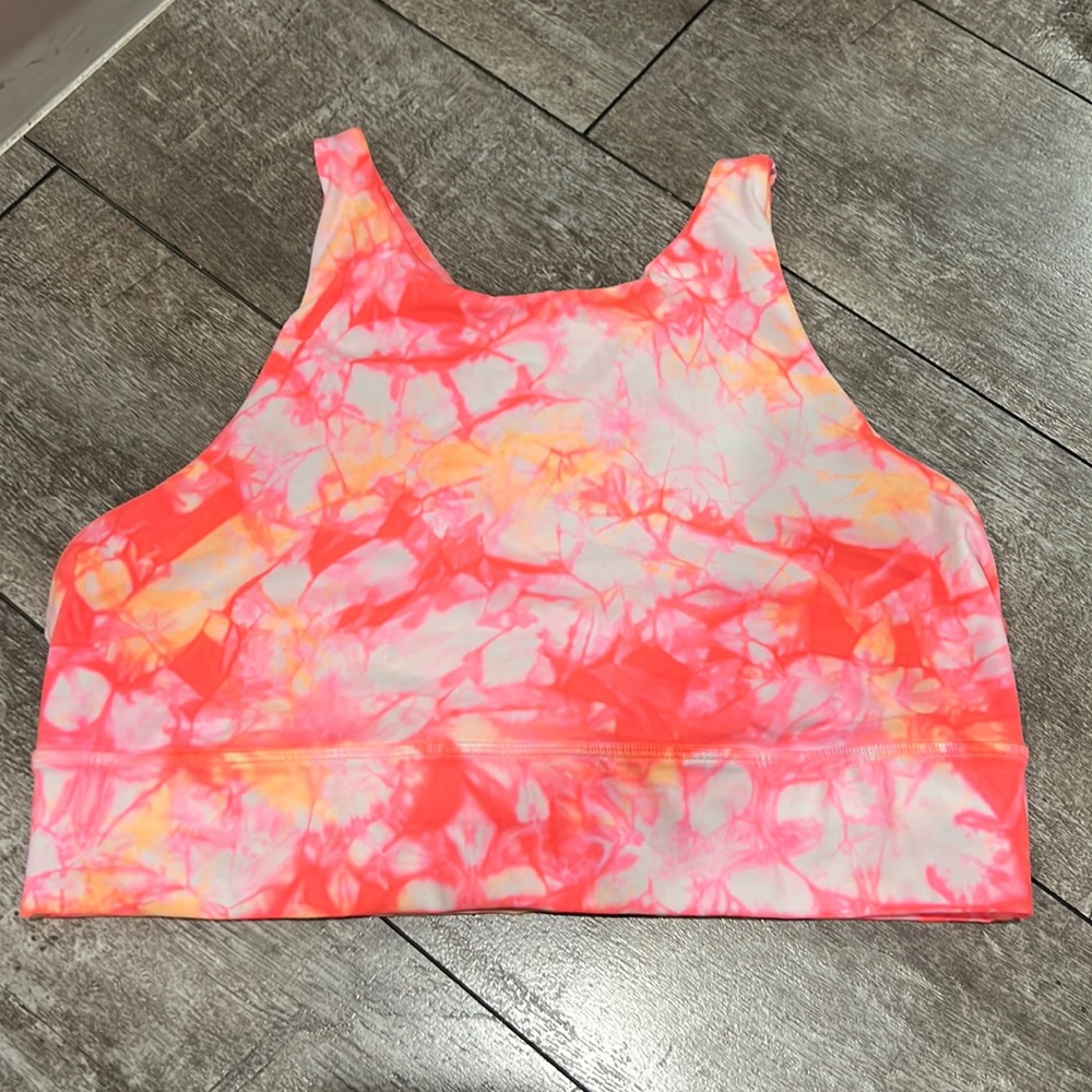 Lululemon energy bra high neck longline shibori women’s 6 grapefruit sports bra